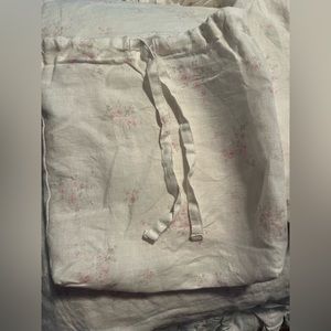 Rachel Ashwell Rosabelle linen pillow case bag.  New and unused.